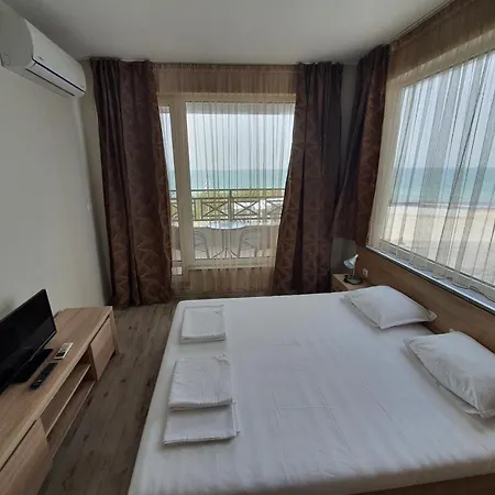 таня 11 Apartment
