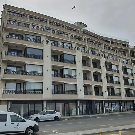 таня 11 Апартаменты