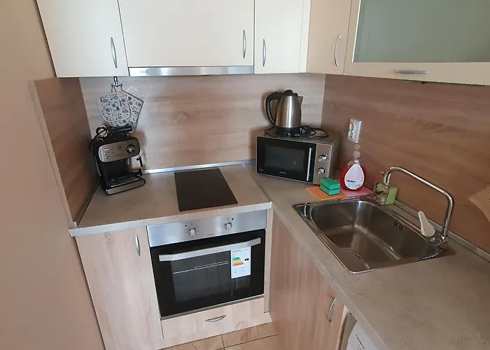 Apartment таня 11 *